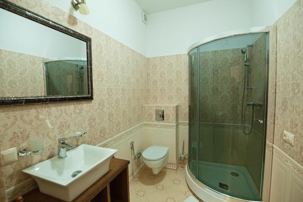 Mini-Hotel Guest House Inn Лвив Стая снимка