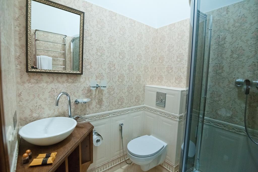 Mini-Hotel Guest House Inn Лвив Стая снимка